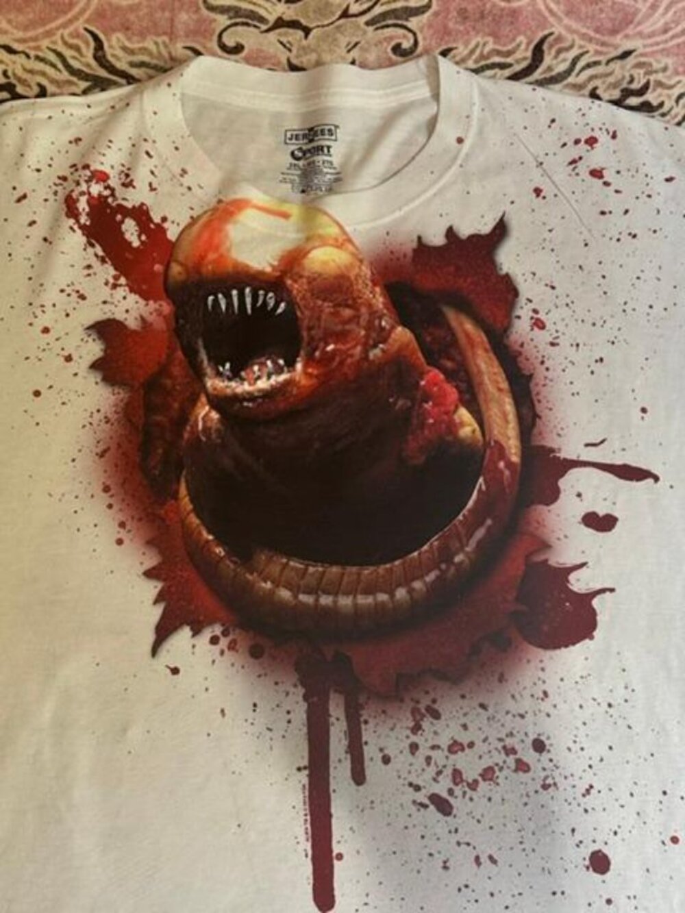 * NWOT Rare ALIEN Chestburster Xenomorph  Sublimation Polyester T-shirt 2XL